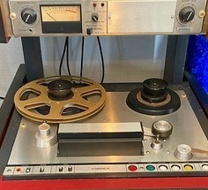 画像: アンペックス社 AG 440Bマスターテープデッキで収録したミュージックテープが聴けます。